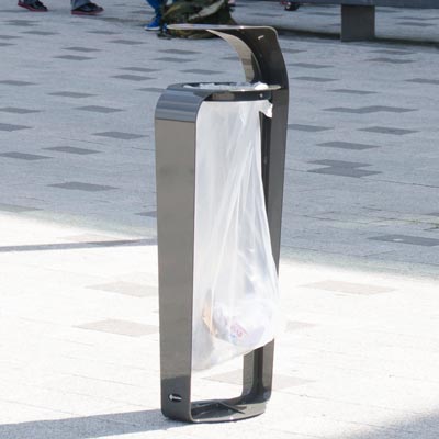Papeleras transparentes de seguridad