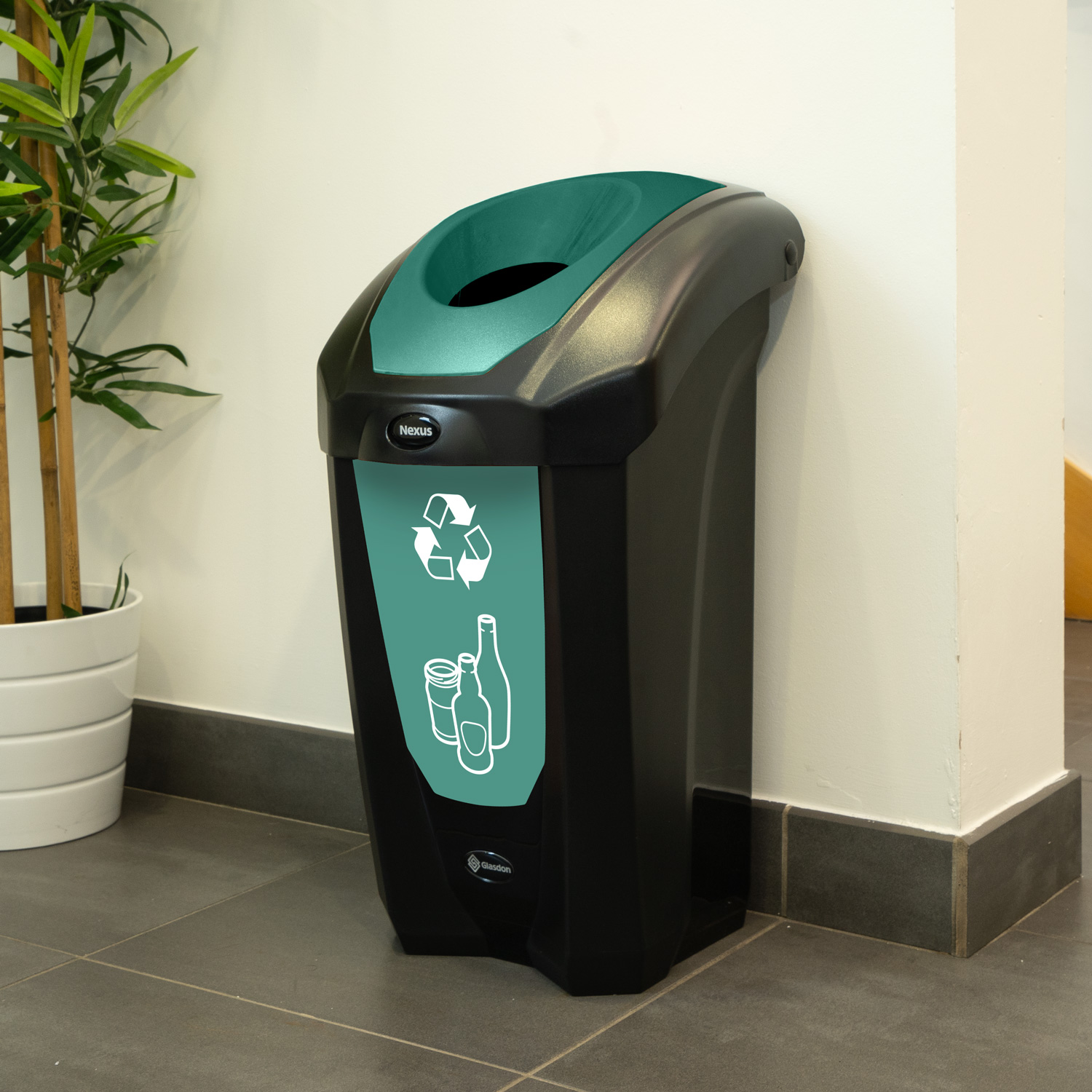 Nexus&reg; 30 Contenedor para vidrio