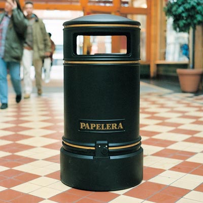Papelera Topsy Jubilee&trade;